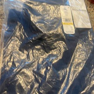 Brand New with tags and original packaging size mens Medium Tommy Bahamas navy